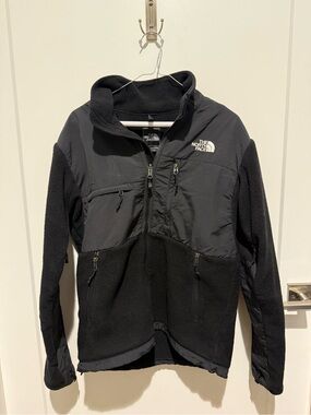 The North Face Black Fleece Jacket - Small